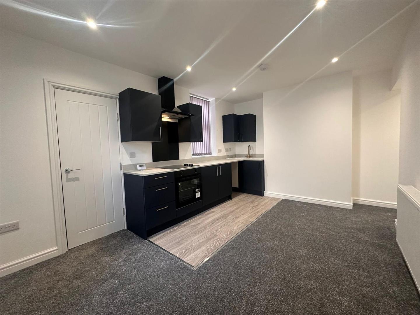 Flat Queensberry Road in Burnley