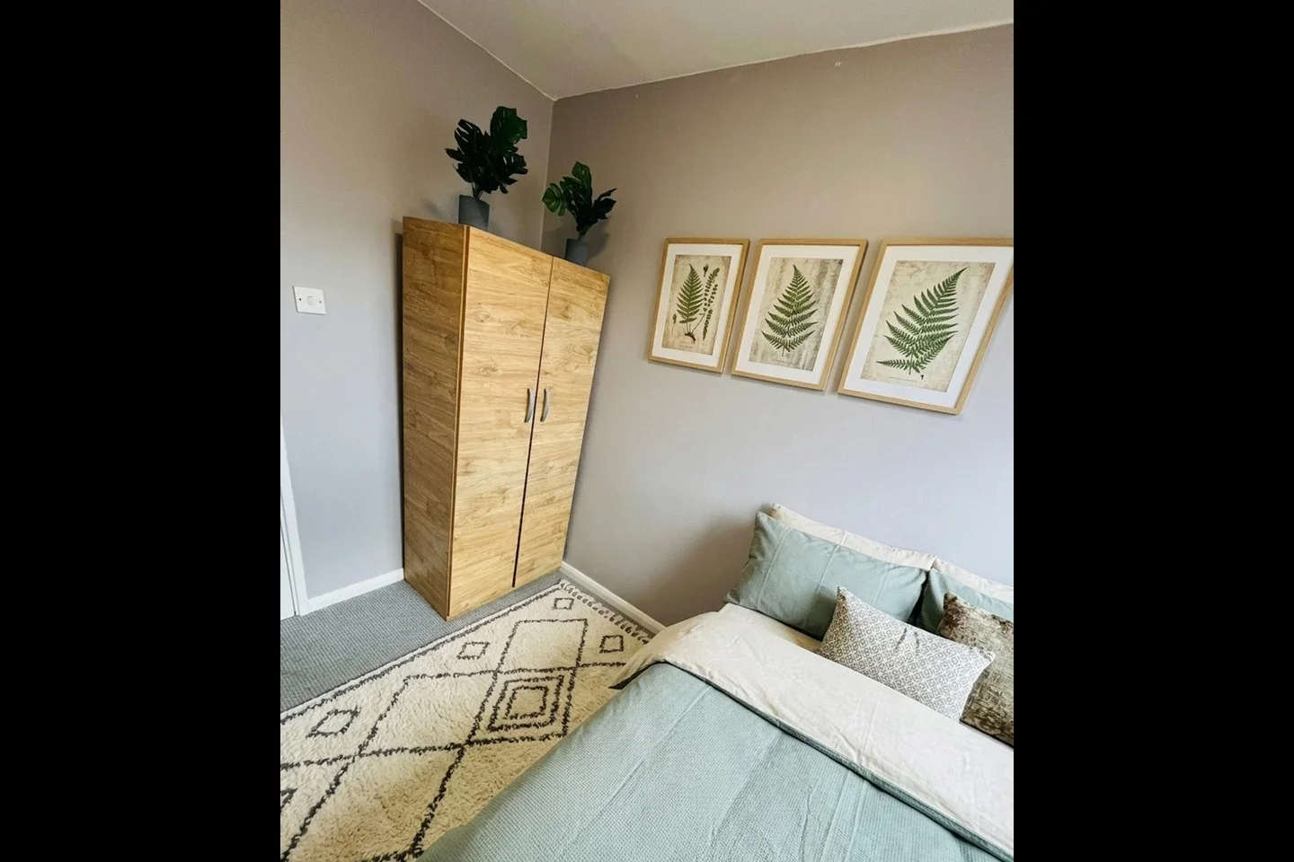 Room Barringer Square in Greater London