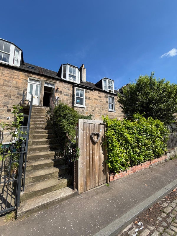 House Bell Place in City of Edinburgh