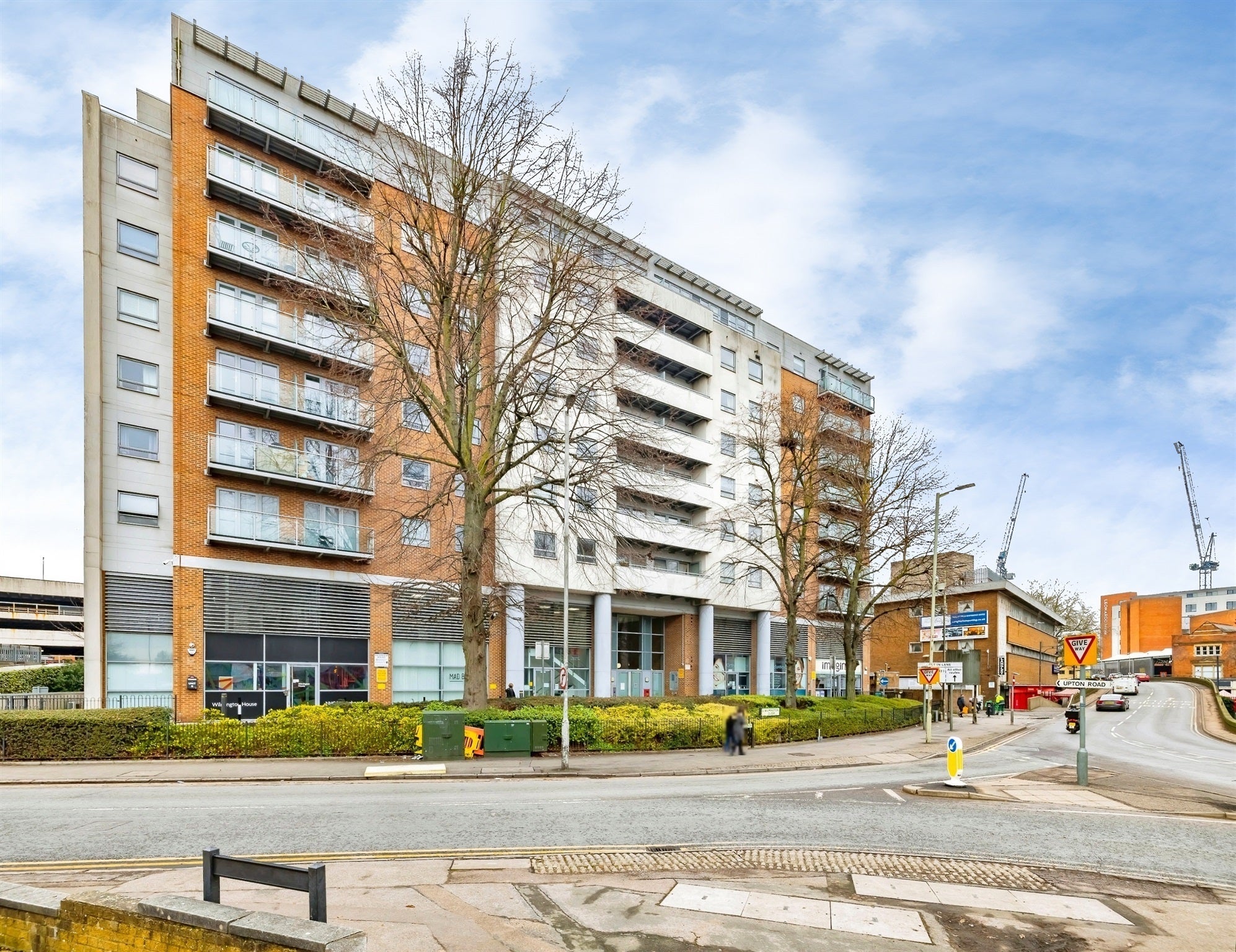 Flat Wilmington Close in Watford