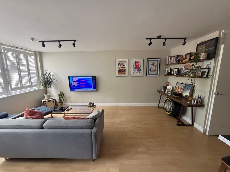 Room St. Mark's Road in Greater London