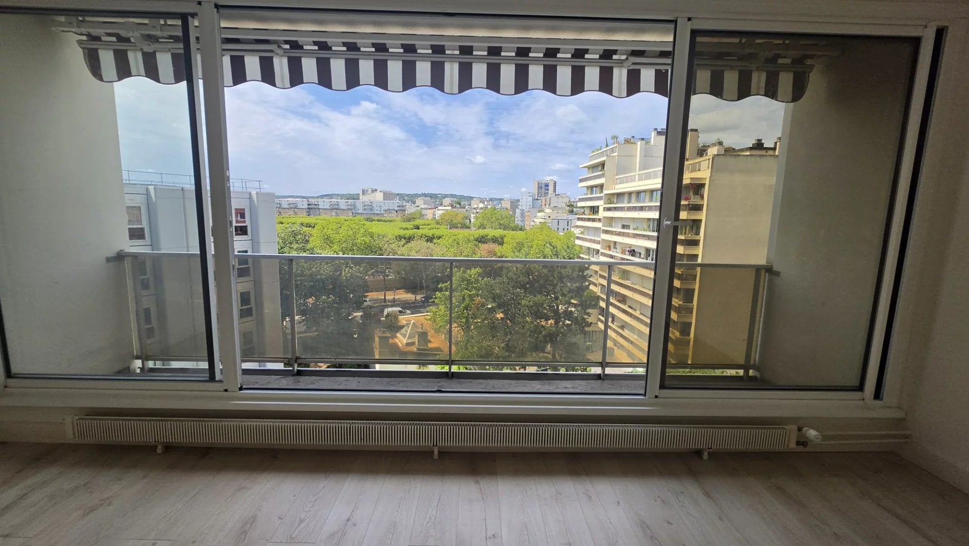 Flat Avenue Félix d'Hérelle in Paris