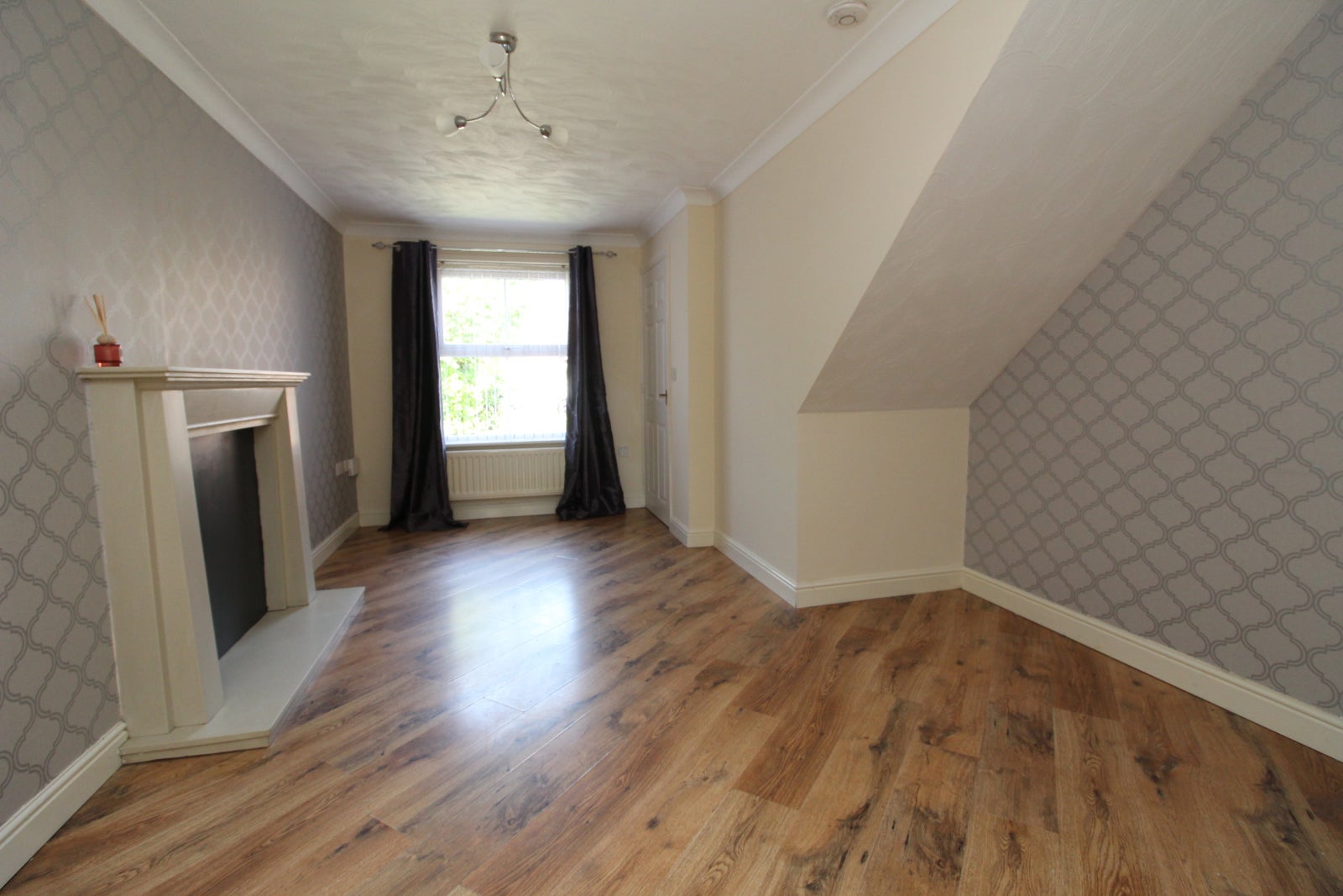 House Bowmont Way in Hull