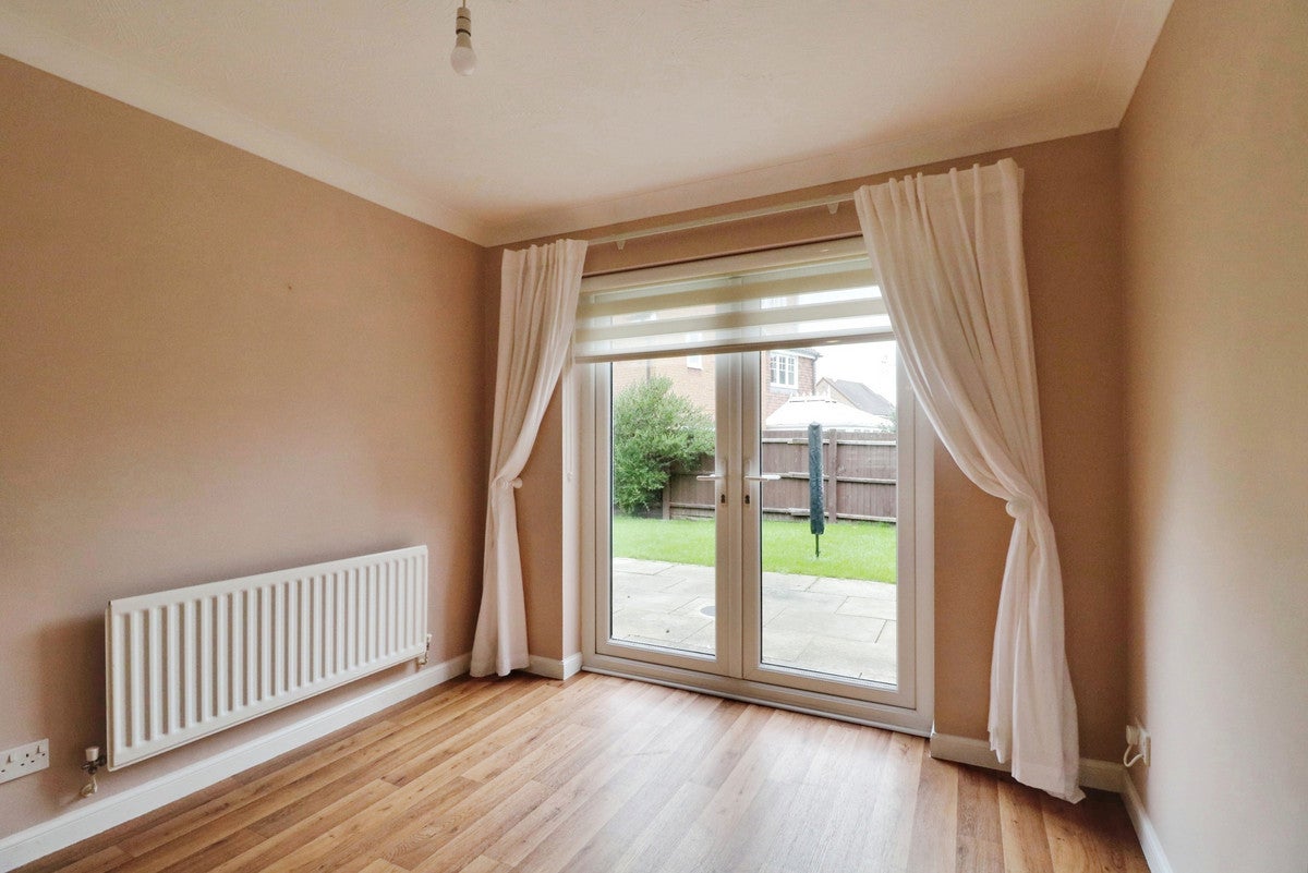 House Kingfisher Crescent in Rayleigh