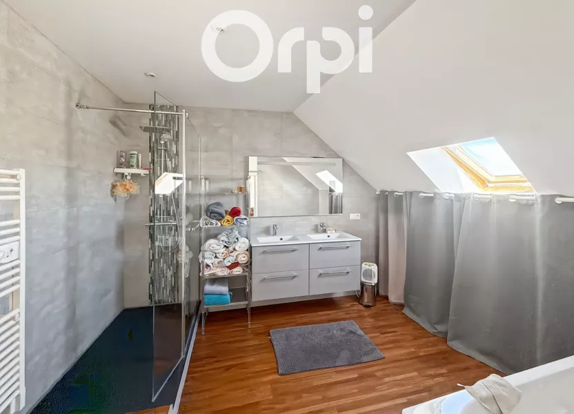 Appartement Rue du Moulin à Estrées-Saint-Denis