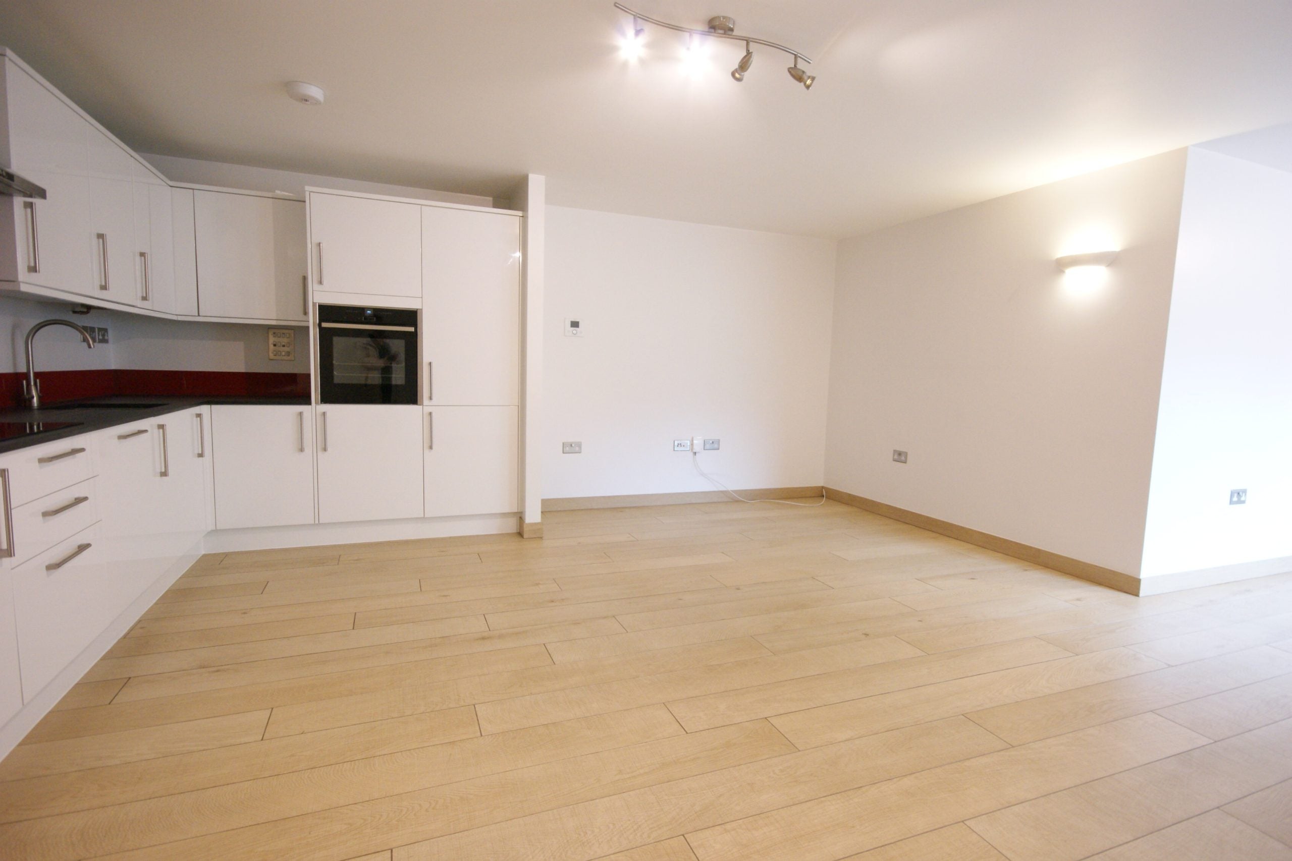 Flat Abbey Road in Torquay