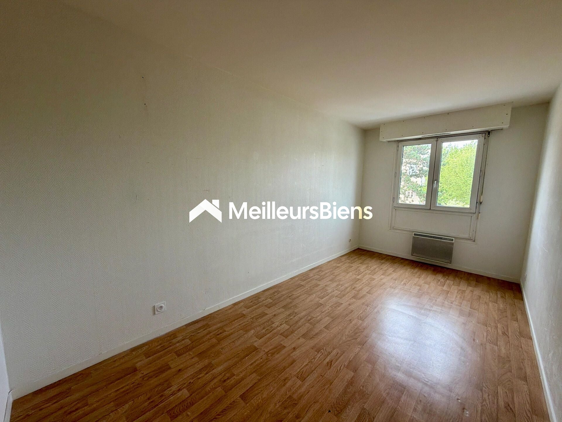 Appartement Place du 11 novembre à Laval