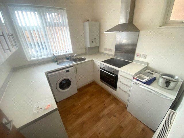 Flat Palmerston Road in Portsmouth