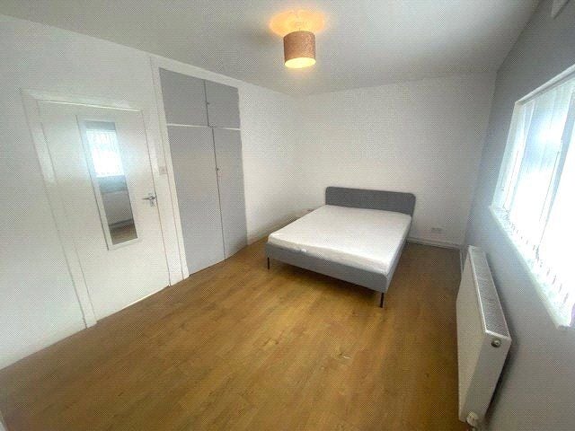 Flat Palmerston Road in Portsmouth