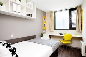 Room Olympic Way in Greater London