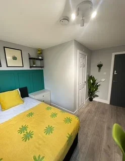 Room Avon Way in Basildon