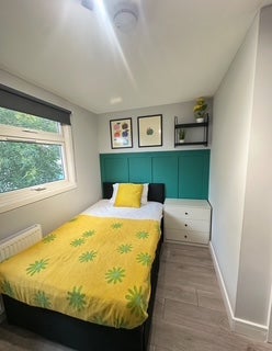 Room Avon Way in Basildon