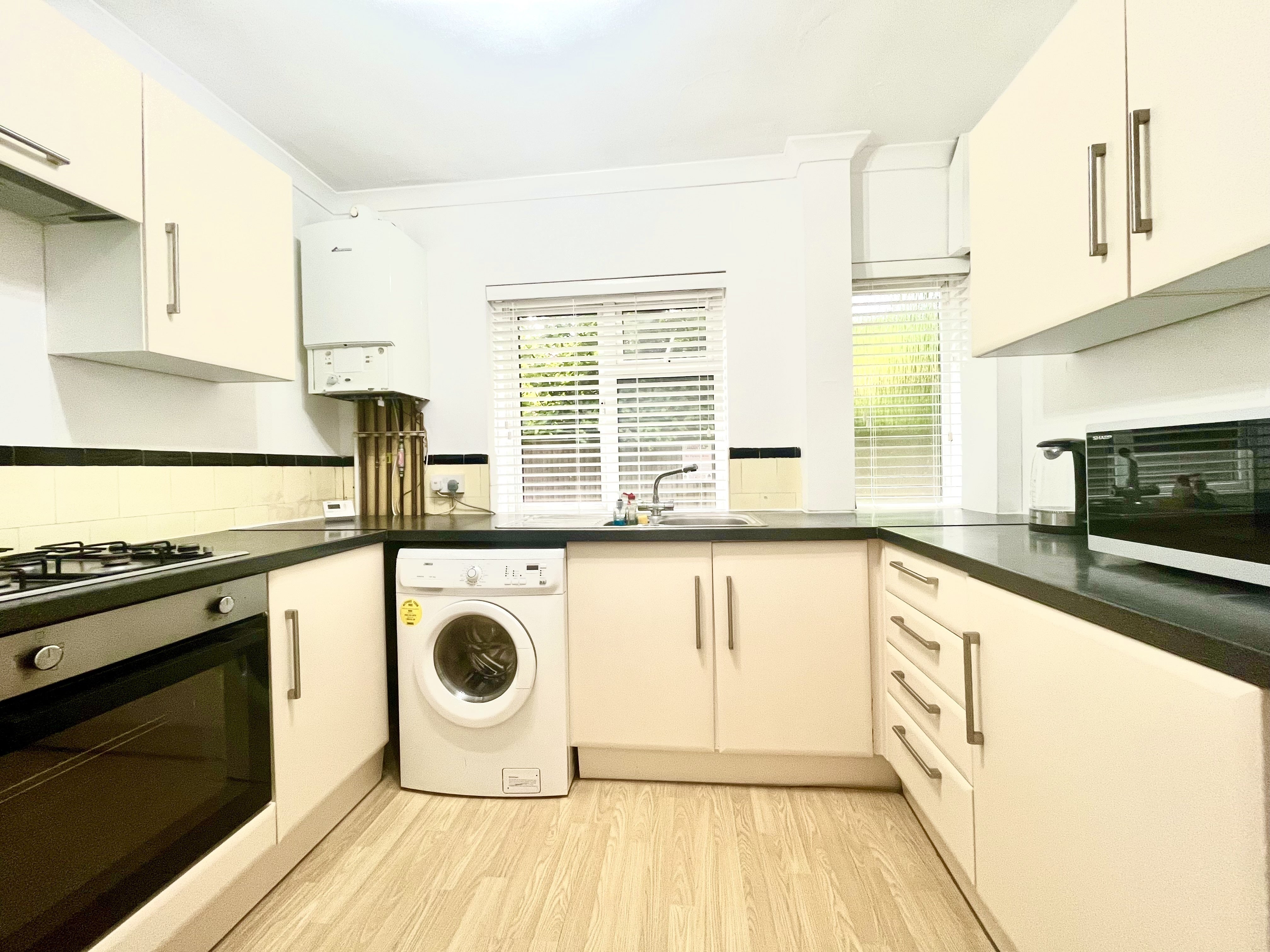 Flat Beckenham Lane in Greater London