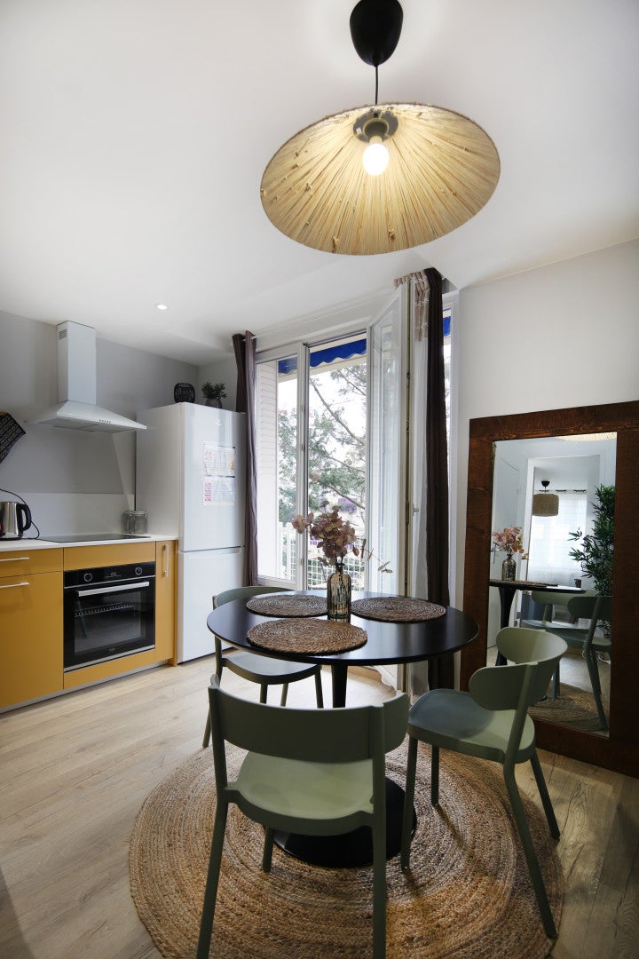 Flat Rue Frédéric Fays in Villeurbanne
