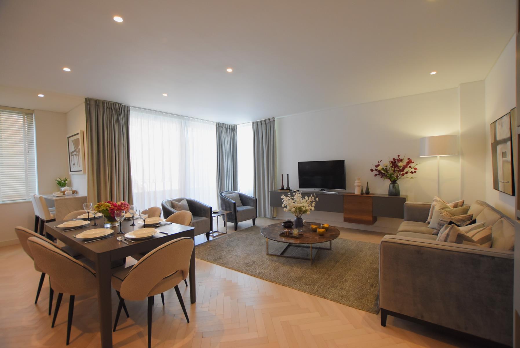 Flat Queensway in City of Westminster