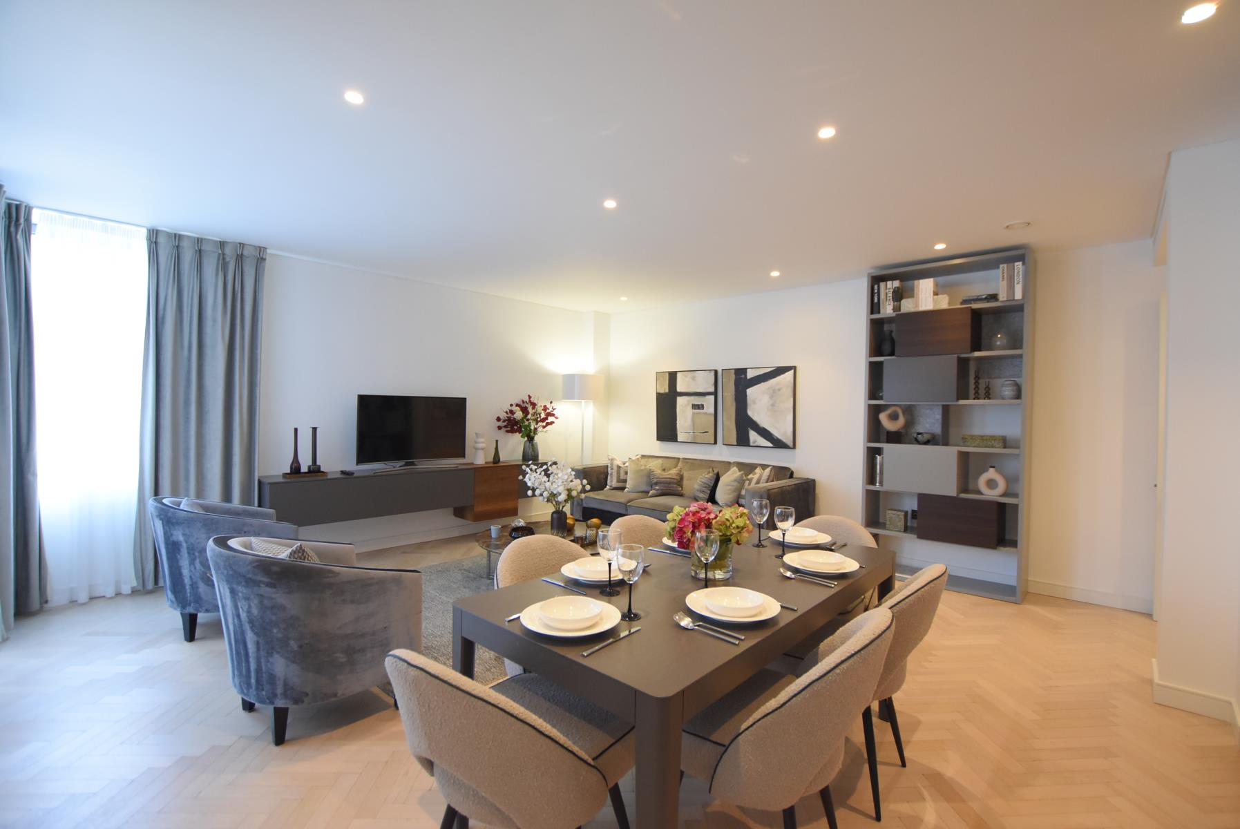 Flat Queensway in City of Westminster