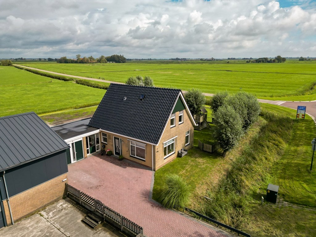 Twee-onder-één-kap te koop: Horstweg 61A, Parrega