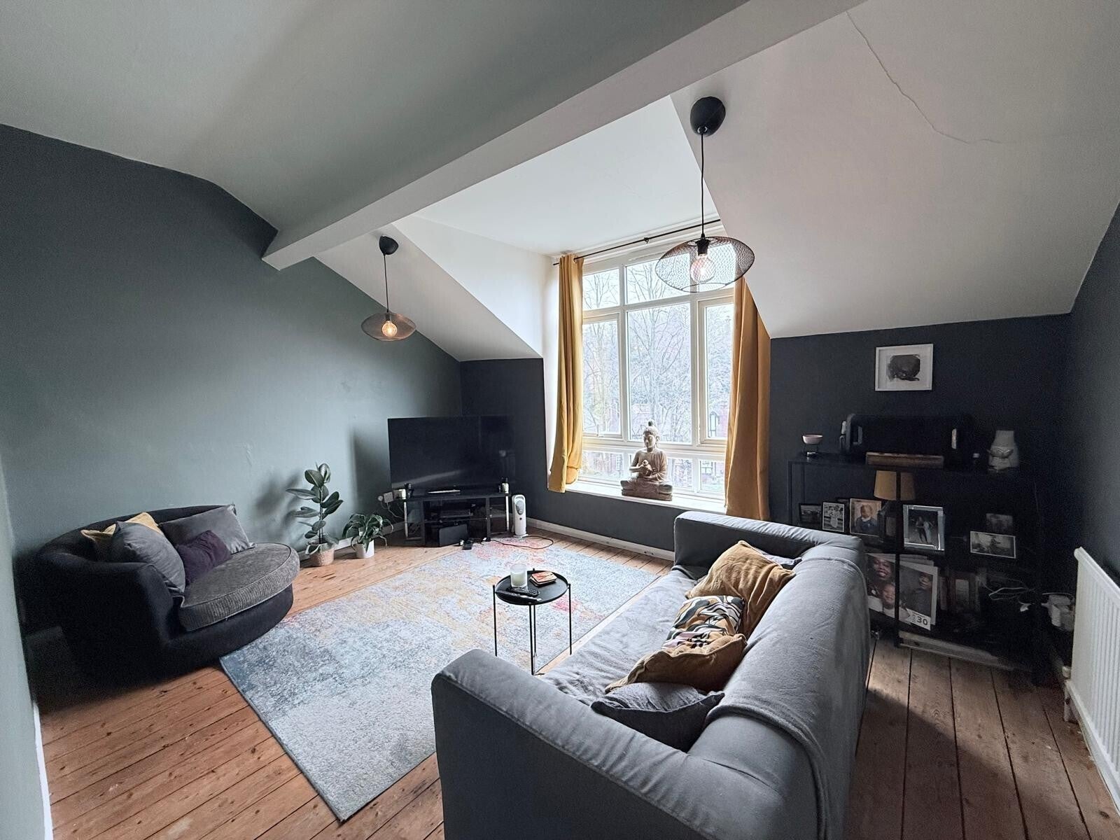 Flat Redcliffe Road in Nottingham