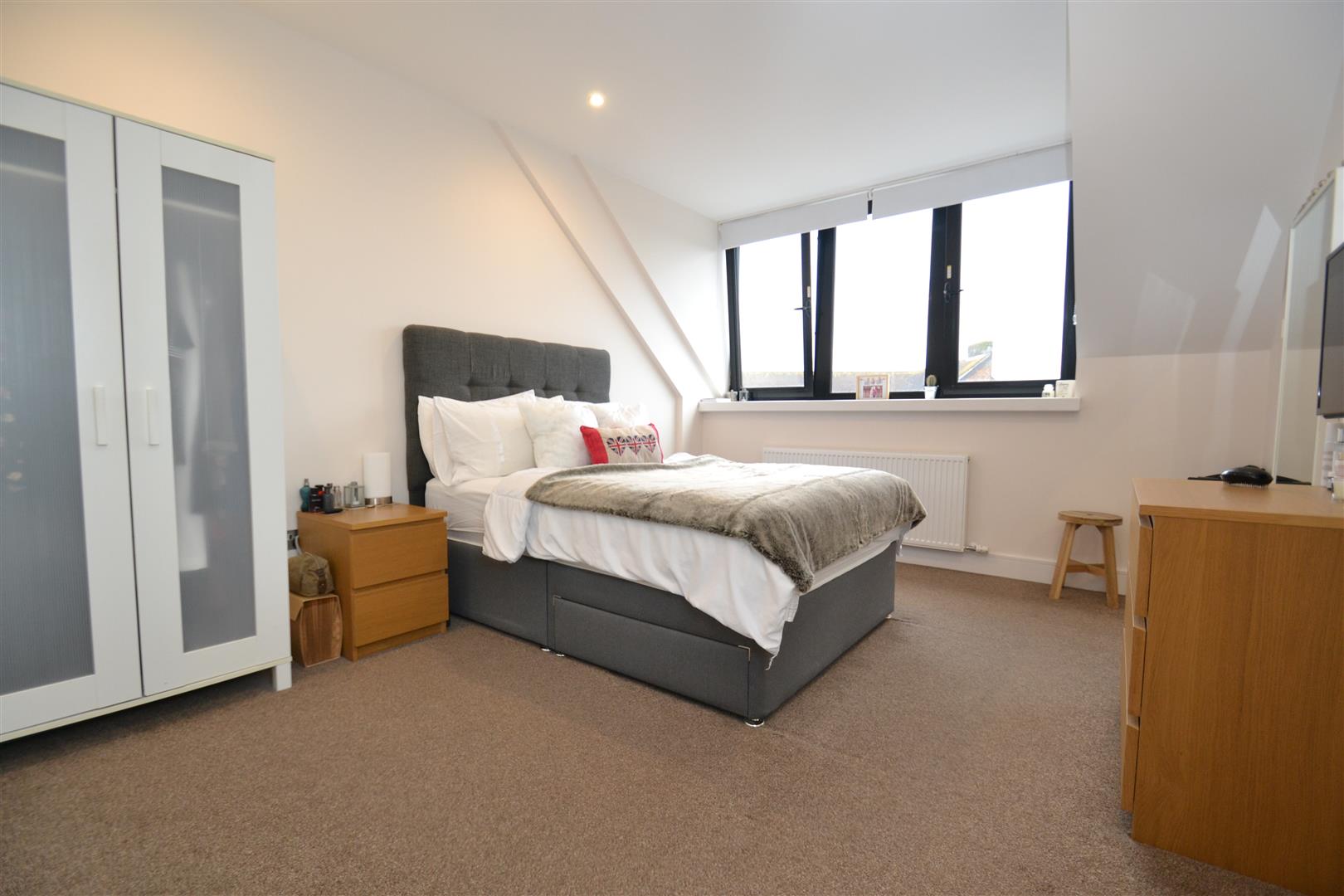Flat Consort Way in Reigate and Banstead