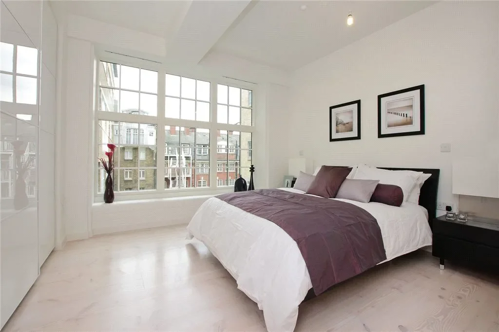 Flat Marshall Street in City of Westminster