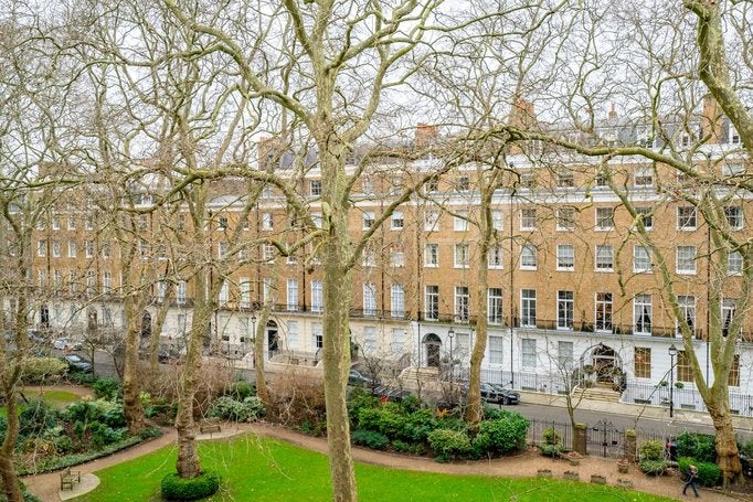 Flat Bryanston Square in London