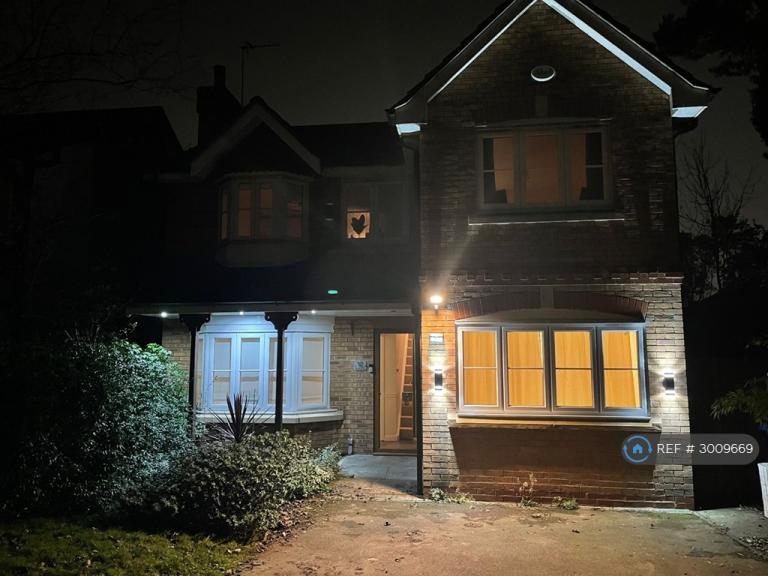 House Merridale Road in Manchester
