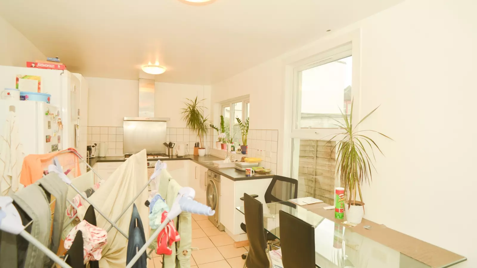Room Burley Road in Greater London