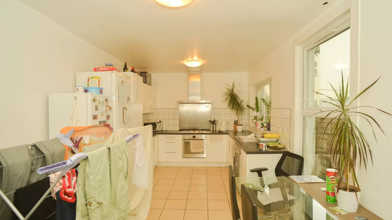 Room Burley Road in Greater London