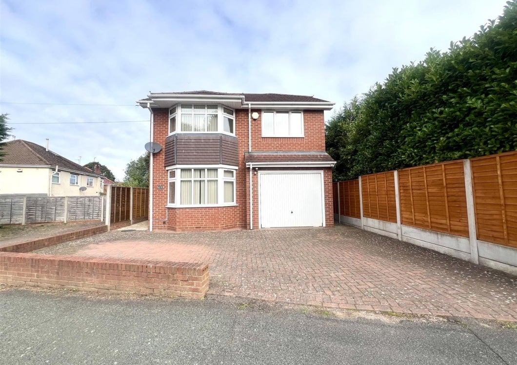 House Lytton Avenue in Wolverhampton