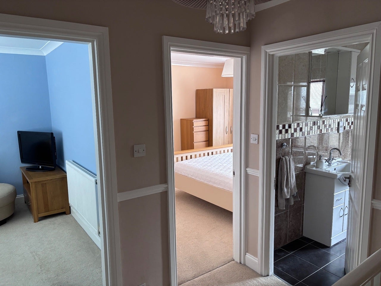 Room Mountbatten Avenue in Test Valley
