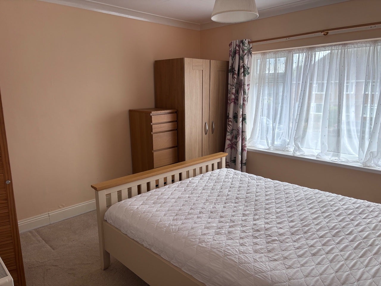 Room Mountbatten Avenue in Test Valley