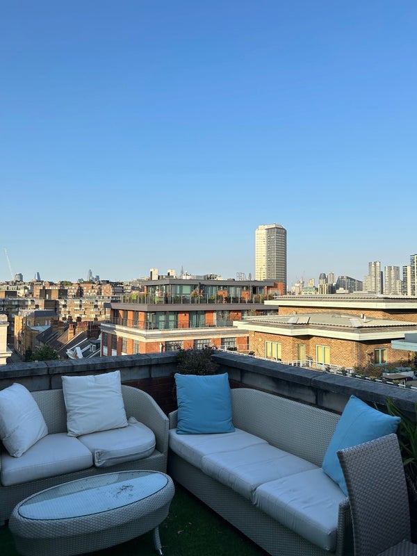 Room Chapter Street in City of Westminster