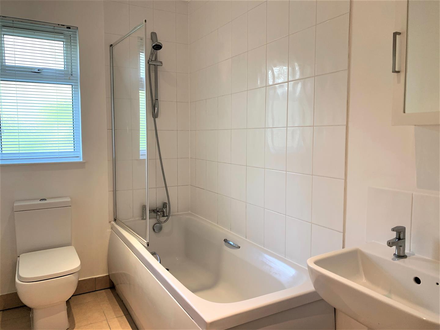 Flat Eaton Road in Portslade by Sea