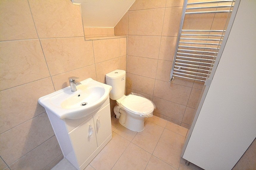 Flat Abercorn Road in Greater London