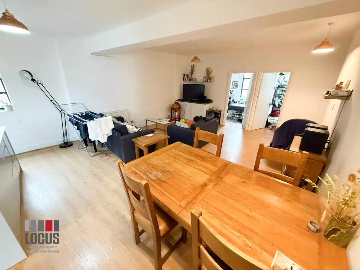Flat Millers Terrace in Greater London