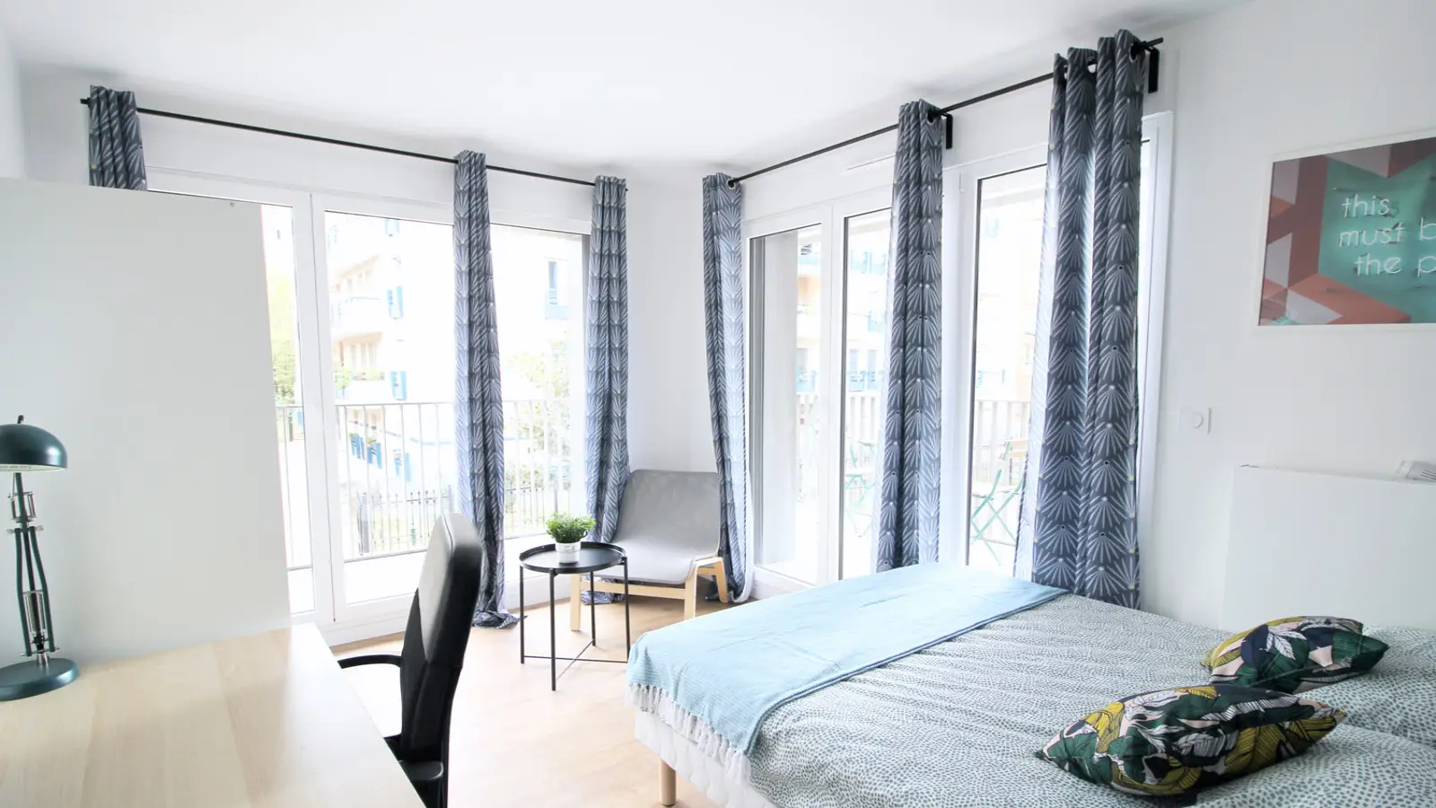 Flat Boulevard Victor Hugo in Clichy