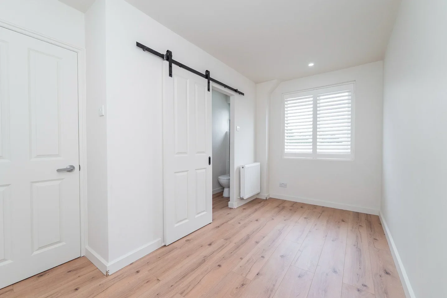 Flat Dowdeswell Close in Greater London