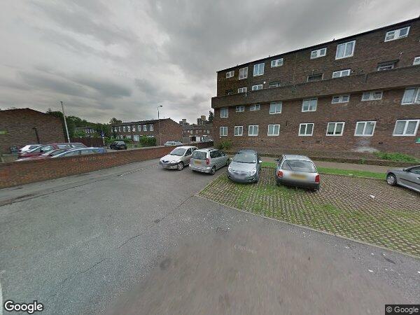 Flat Dowdeswell Close in Greater London