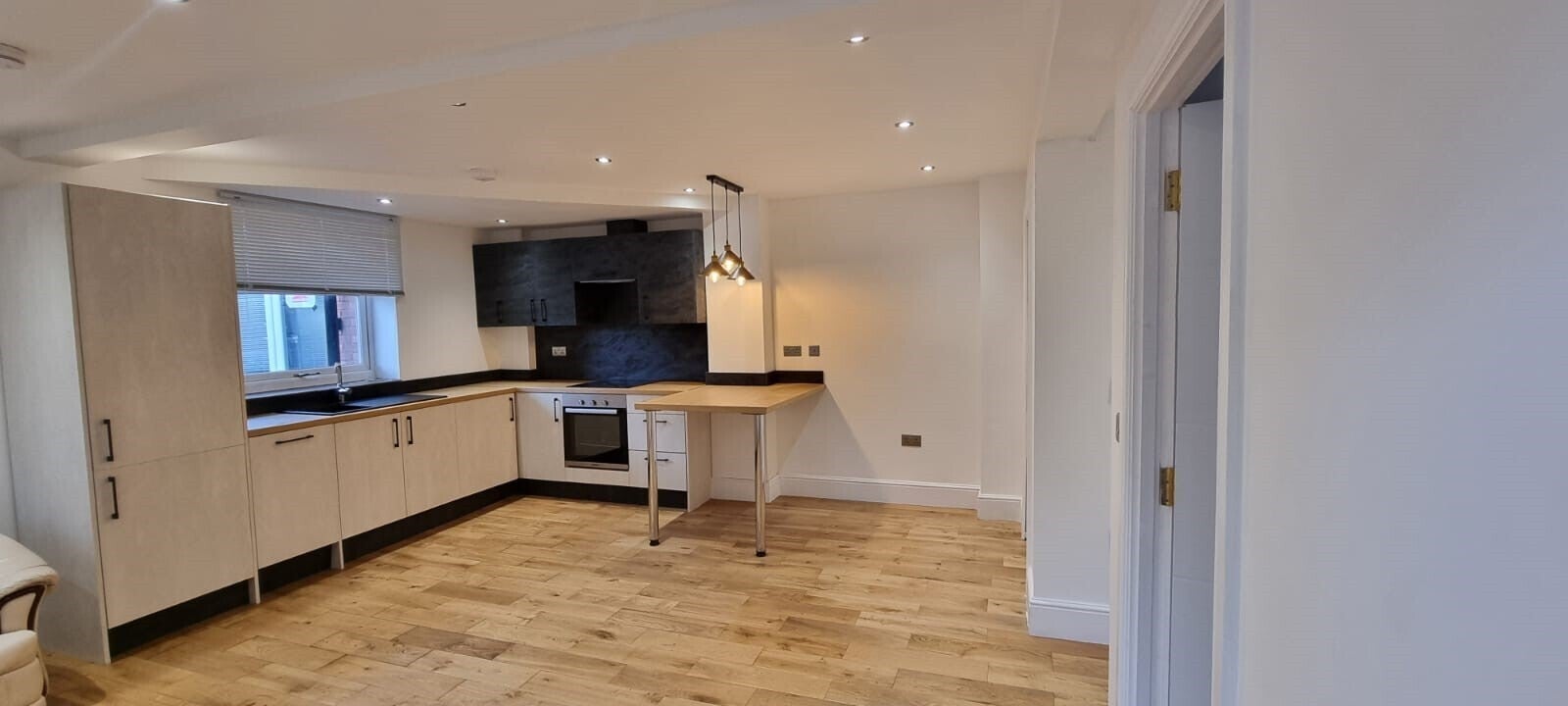 Flat Ravenoak Road in Cheadle Hulme