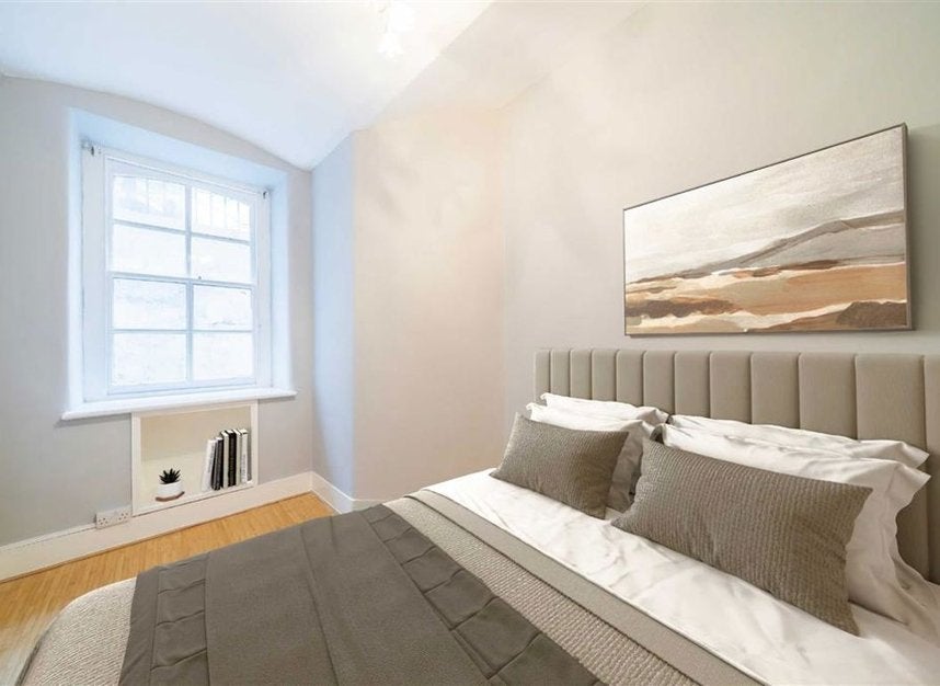 Flat Kensington Gore in City of Westminster