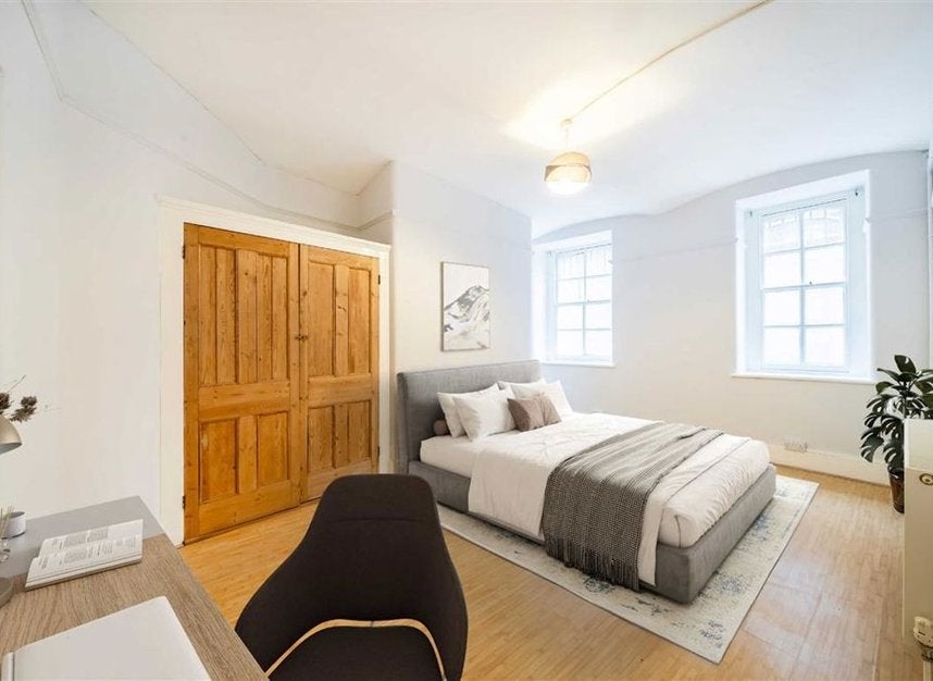 Flat Kensington Gore in City of Westminster
