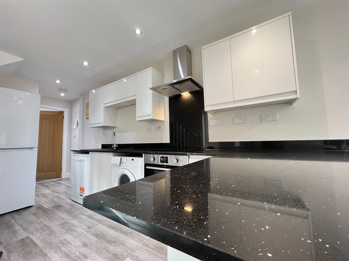 Flat Charnwood Grove in Rushcliffe