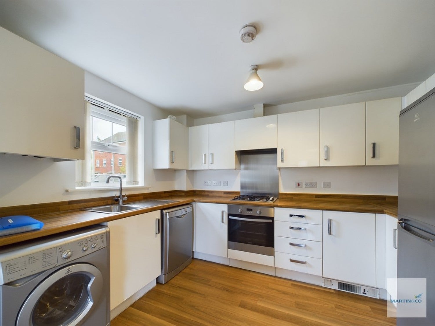 Flat Braunton Crescent in Nottingham