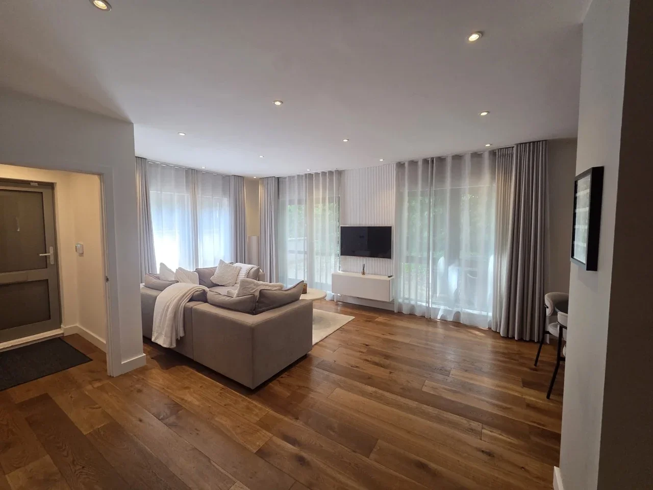 Flat Springfield Avenue in Harrogate