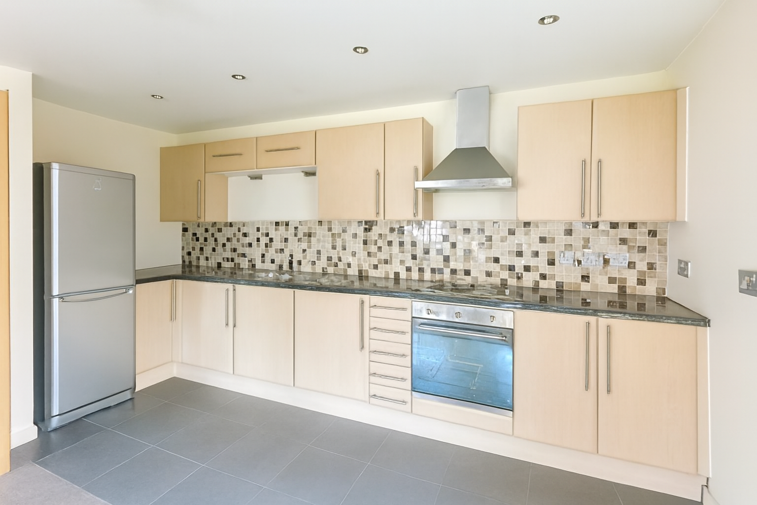 Flat Hendon Court in Euxton