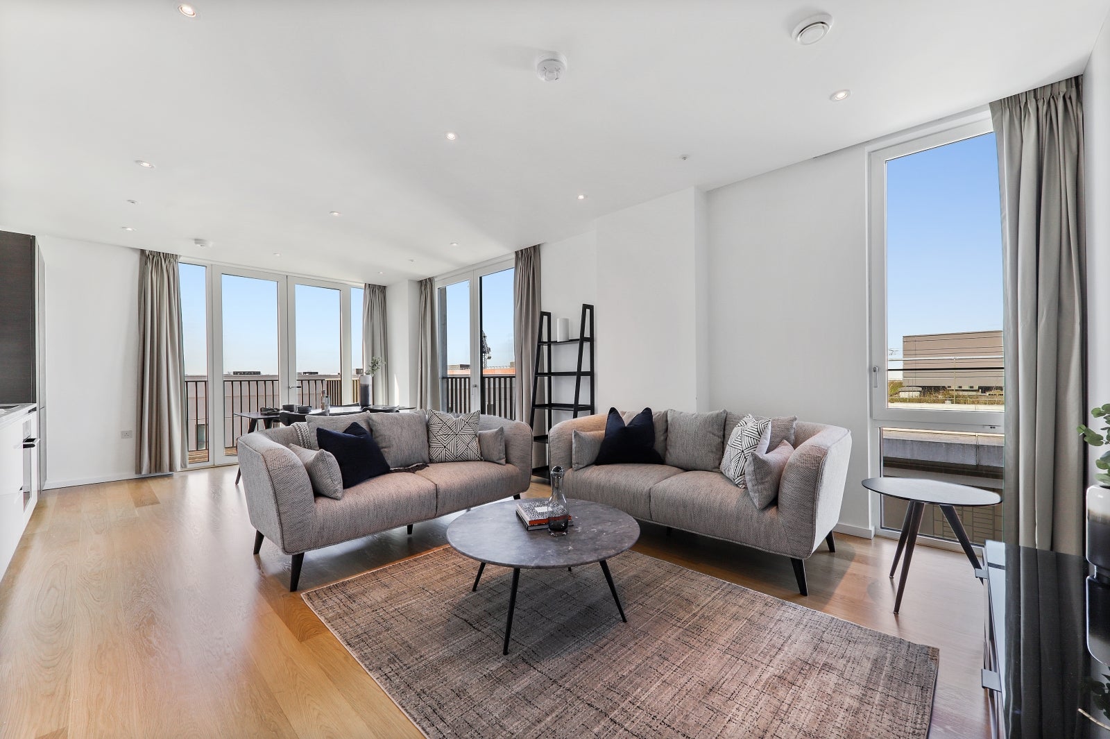 Flat Celebration Avenue in Greater London