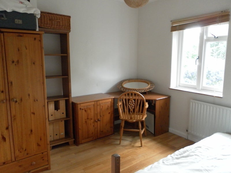 Room Dover House Road in Greater London