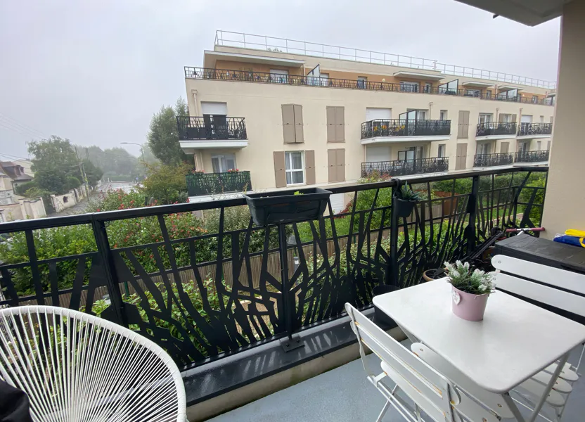 Flat Rue de la Pierre Rollet in Pontault-Combault