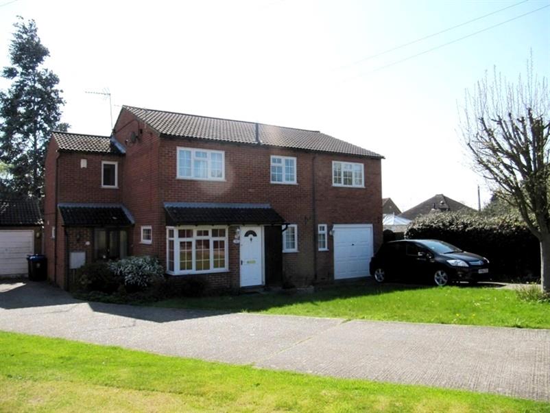 House Rixon Close in George Green