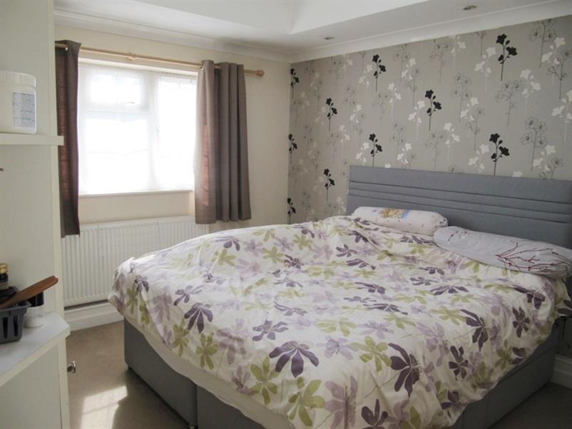 House Rixon Close in George Green